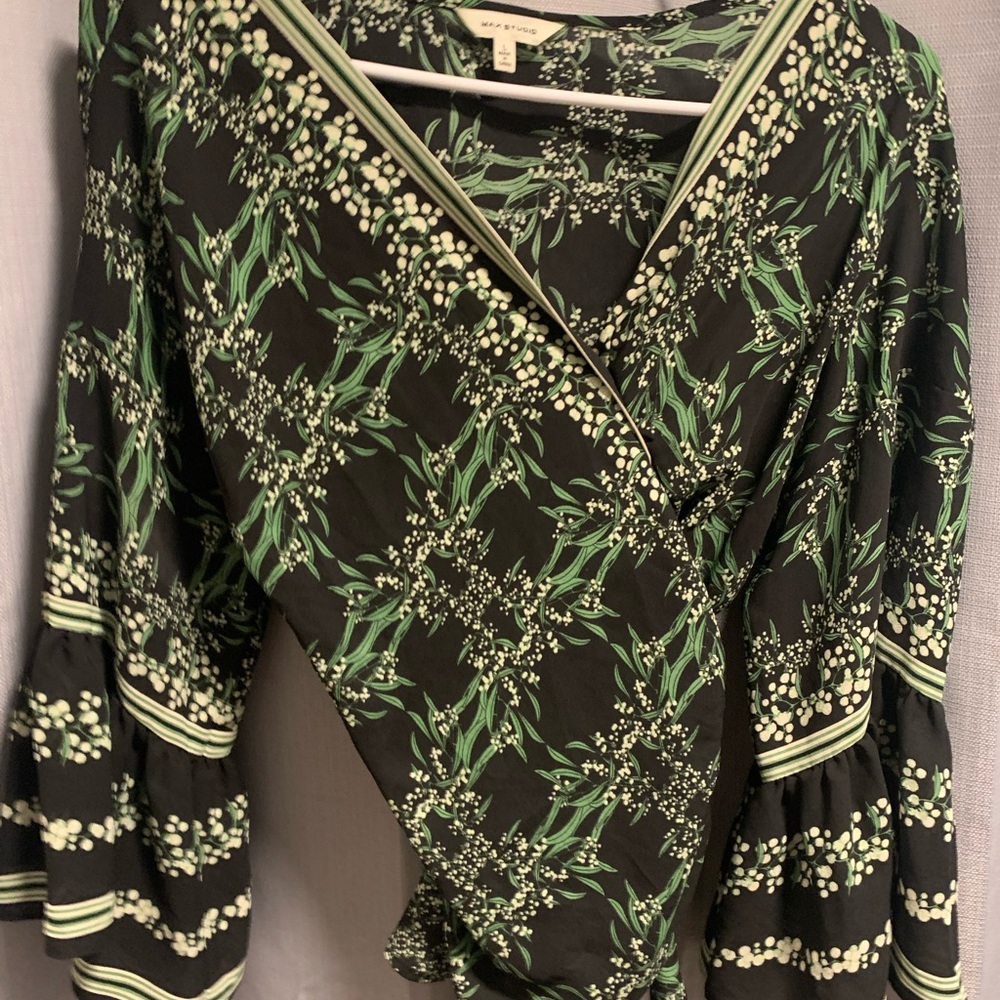 Stunning wrap around blouse
